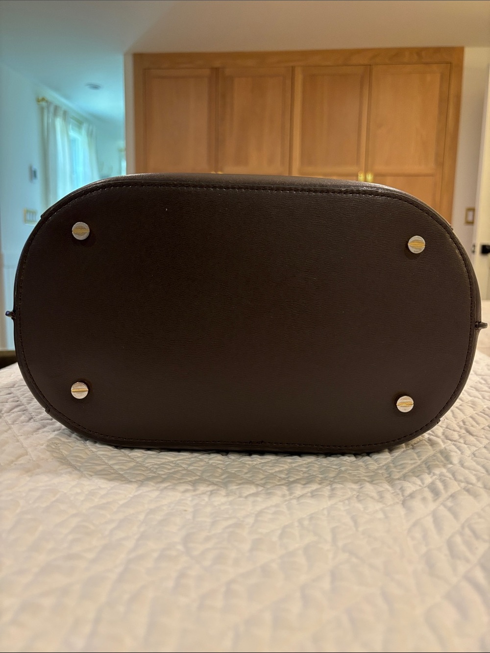 Toteme Belted leather bucket bag - Picture 8 of 16